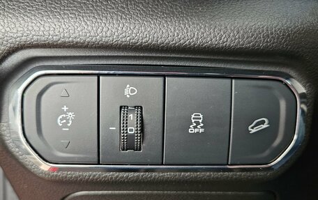Haval Jolion, 2023 год, 1 715 000 рублей, 17 фотография