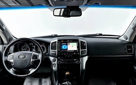 Toyota Land Cruiser 200, 2012 год, 4 510 000 рублей, 27 фотография