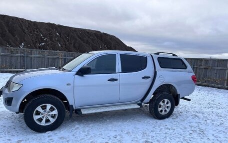 Mitsubishi L200 IV рестайлинг, 2012 год, 1 250 000 рублей, 3 фотография