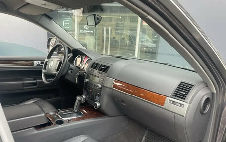 Volkswagen Touareg III, 2008 год, 1 103 000 рублей, 10 фотография