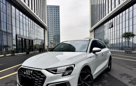 Audi A3, 2022 год, 2 450 000 рублей, 1 фотография