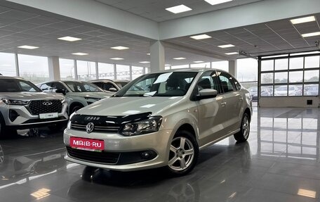 Volkswagen Polo VI (EU Market), 2013 год, 945 000 рублей, 1 фотография