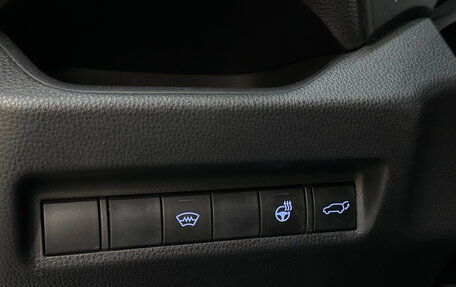 Toyota RAV4, 2019 год, 2 520 000 рублей, 13 фотография