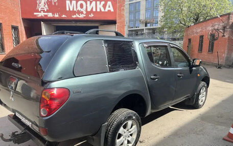 Mitsubishi L200 IV рестайлинг, 2008 год, 940 000 рублей, 6 фотография