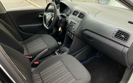 Volkswagen Polo VI (EU Market), 2018 год, 1 235 000 рублей, 12 фотография