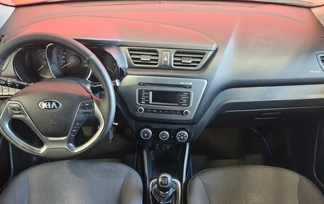 KIA Rio III рестайлинг, 2015 год, 1 140 000 рублей, 9 фотография