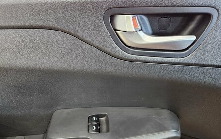 Hyundai Solaris II рестайлинг, 2018 год, 1 125 000 рублей, 16 фотография