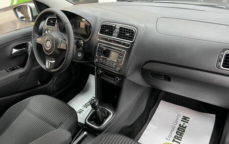Volkswagen Polo VI (EU Market), 2013 год, 945 000 рублей, 14 фотография