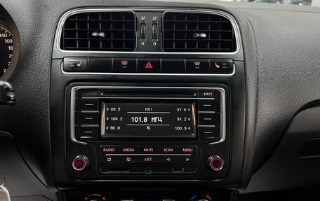 Volkswagen Polo VI (EU Market), 2013 год, 945 000 рублей, 17 фотография