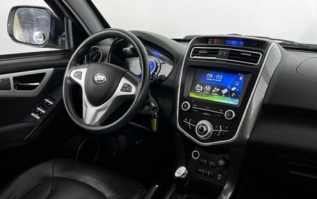 Lifan X60 I рестайлинг, 2017 год, 820 000 рублей, 13 фотография