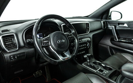 KIA Sportage IV рестайлинг, 2018 год, 2 399 700 рублей, 10 фотография