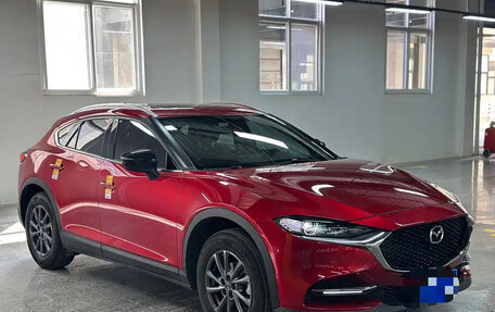 Mazda CX-4, 2023 год, 2 245 000 рублей, 3 фотография