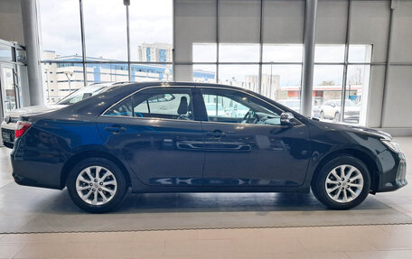 Toyota Camry, 2015 год, 1 948 000 рублей, 4 фотография