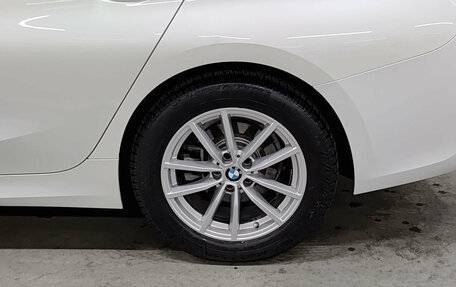 BMW 3 серия, 2019 год, 3 010 000 рублей, 18 фотография