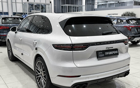 Porsche Cayenne III, 2022 год, 11 650 000 рублей, 7 фотография