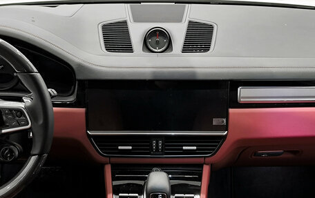 Porsche Cayenne III, 2022 год, 11 650 000 рублей, 15 фотография