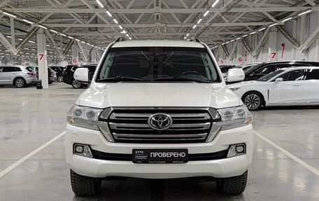 Toyota Land Cruiser 200, 2016 год, 5 950 000 рублей, 2 фотография