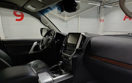 Toyota Land Cruiser 200, 2016 год, 5 950 000 рублей, 11 фотография