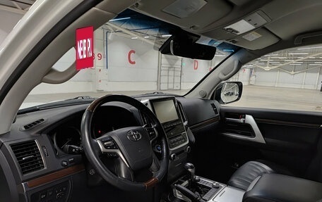 Toyota Land Cruiser 200, 2016 год, 5 950 000 рублей, 16 фотография