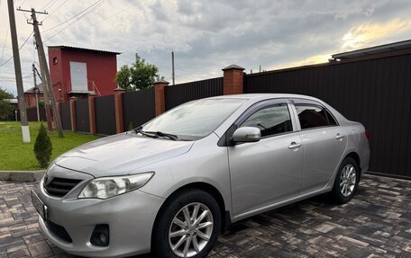 Toyota Corolla, 2011 год, 900 000 рублей, 2 фотография