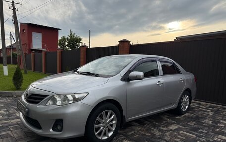 Toyota Corolla, 2011 год, 900 000 рублей, 13 фотография