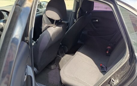 Volkswagen Polo VI (EU Market), 2012 год, 700 000 рублей, 5 фотография