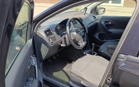 Volkswagen Polo VI (EU Market), 2012 год, 700 000 рублей, 6 фотография