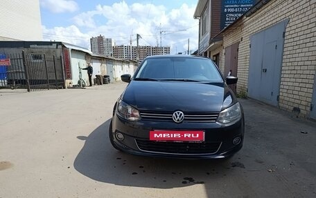 Volkswagen Polo VI (EU Market), 2012 год, 700 000 рублей, 9 фотография
