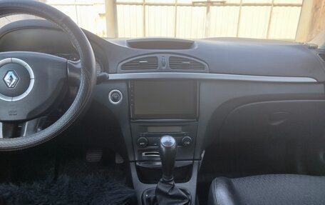 Renault Laguna II, 2006 год, 540 000 рублей, 10 фотография
