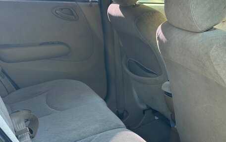 Honda Fit Aria, 2003 год, 235 000 рублей, 12 фотография