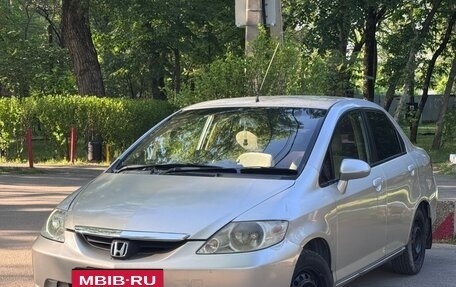 Honda Fit Aria, 2003 год, 235 000 рублей, 2 фотография