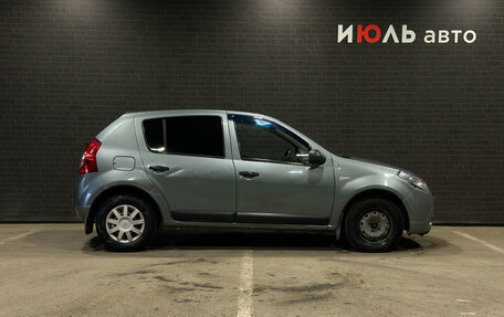 Renault Sandero I, 2012 год, 300 000 рублей, 4 фотография
