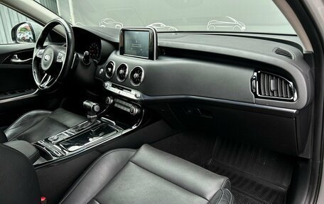 KIA Stinger I, 2018 год, 2 596 700 рублей, 8 фотография