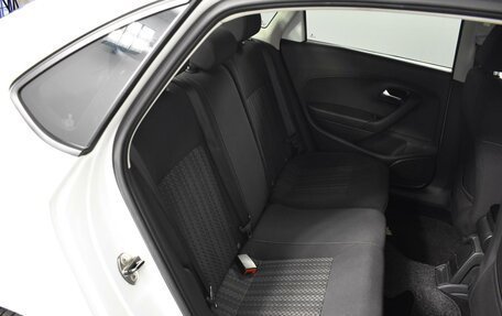 Volkswagen Polo VI (EU Market), 2015 год, 999 900 рублей, 7 фотография