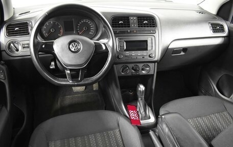 Volkswagen Polo VI (EU Market), 2015 год, 999 900 рублей, 6 фотография