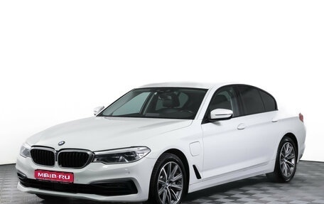 BMW 5 серия, 2019 год, 3 370 000 рублей, 1 фотография