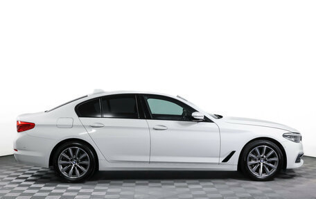BMW 5 серия, 2019 год, 3 370 000 рублей, 4 фотография