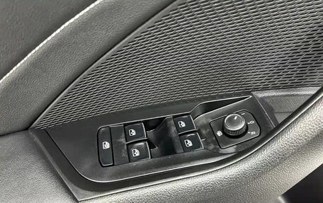 Skoda Octavia IV, 2022 год, 1 900 000 рублей, 22 фотография