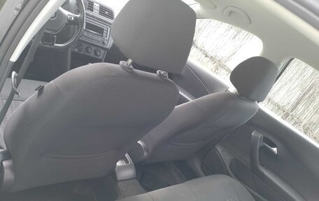 Volkswagen Polo VI (EU Market), 2019 год, 1 349 000 рублей, 32 фотография