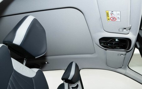 Geely Atlas, 2024 год, 2 811 000 рублей, 16 фотография