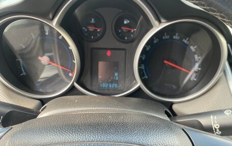 Chevrolet Cruze II, 2012 год, 840 000 рублей, 3 фотография