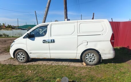 Hyundai Grand Starex Grand Starex I рестайлинг 2, 2008 год, 550 000 рублей, 3 фотография