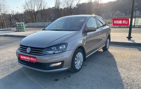 Volkswagen Polo VI (EU Market), 2018 год, 900 000 рублей, 1 фотография