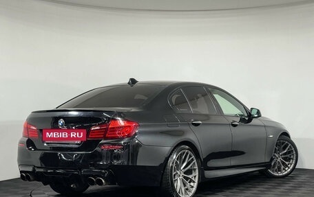 BMW 5 серия, 2011 год, 2 297 000 рублей, 2 фотография
