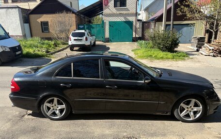 Mercedes-Benz E-Класс, 2003 год, 500 000 рублей, 4 фотография