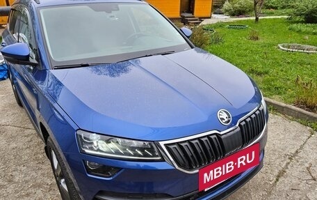 Skoda Karoq I, 2021 год, 2 300 000 рублей, 2 фотография