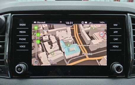 Skoda Karoq I, 2021 год, 2 300 000 рублей, 13 фотография