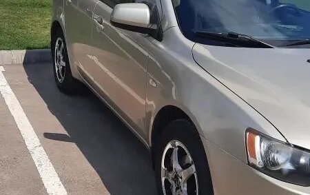 Mitsubishi Lancer IX, 2008 год, 800 000 рублей, 3 фотография
