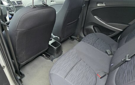 Hyundai Solaris II рестайлинг, 2015 год, 870 000 рублей, 10 фотография