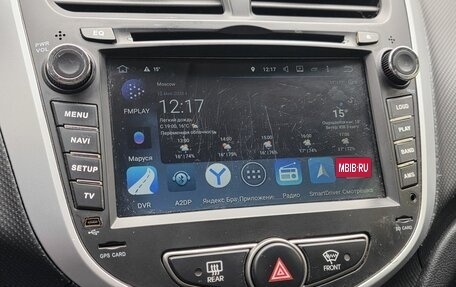 Hyundai Solaris II рестайлинг, 2015 год, 870 000 рублей, 13 фотография